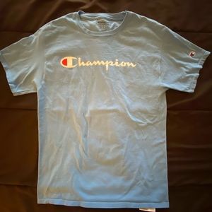 Champion t-shirt ‘Baby Blue’